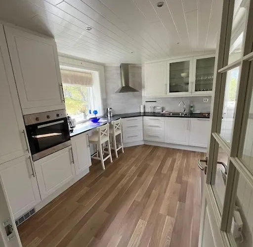 Ferienhaus Og Naust I Idylliske Omstendigheter *